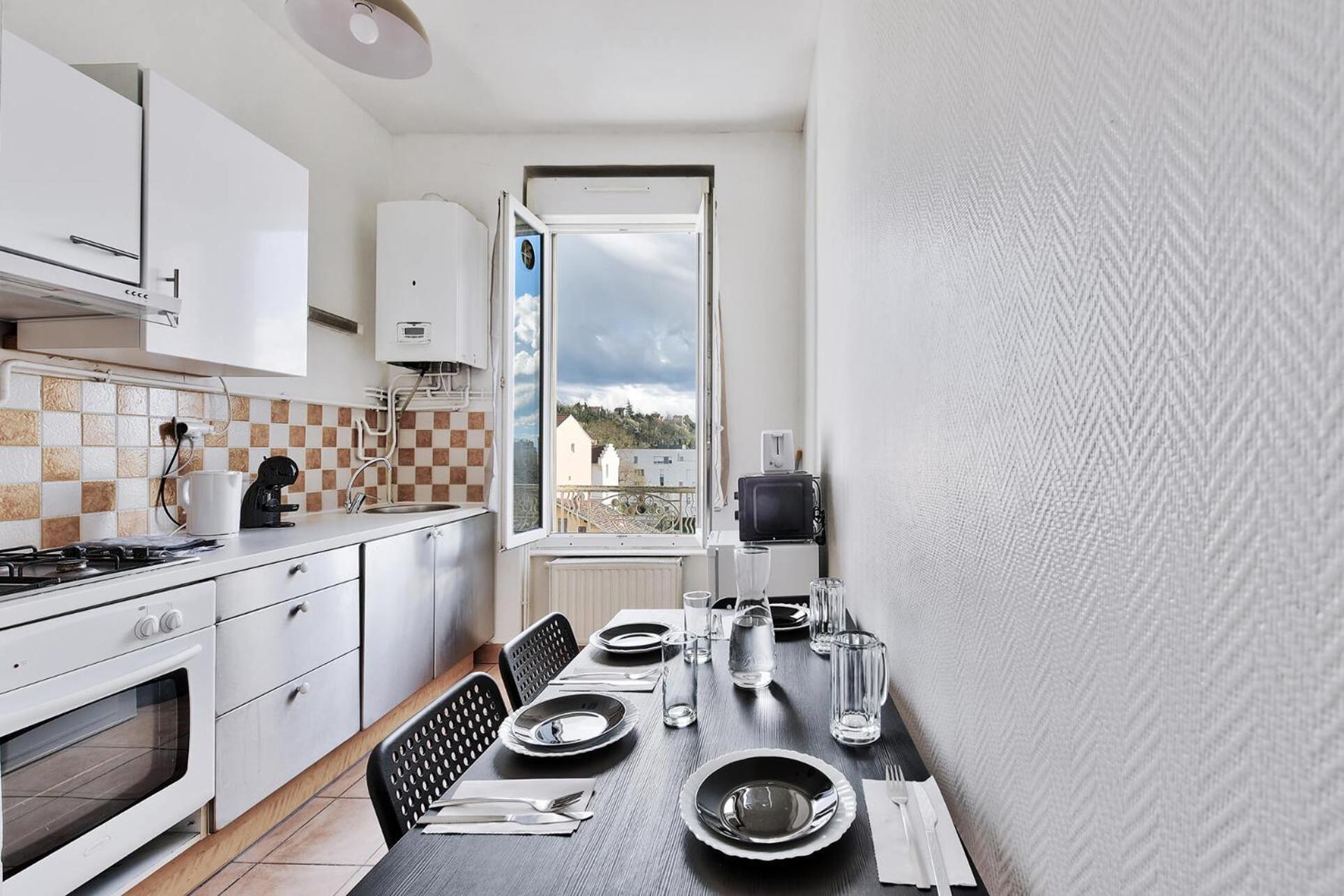 L'Oasis Urbaine - Spacieux Et Elegant Pour 5 Pers Saint-Fons Exterior photo