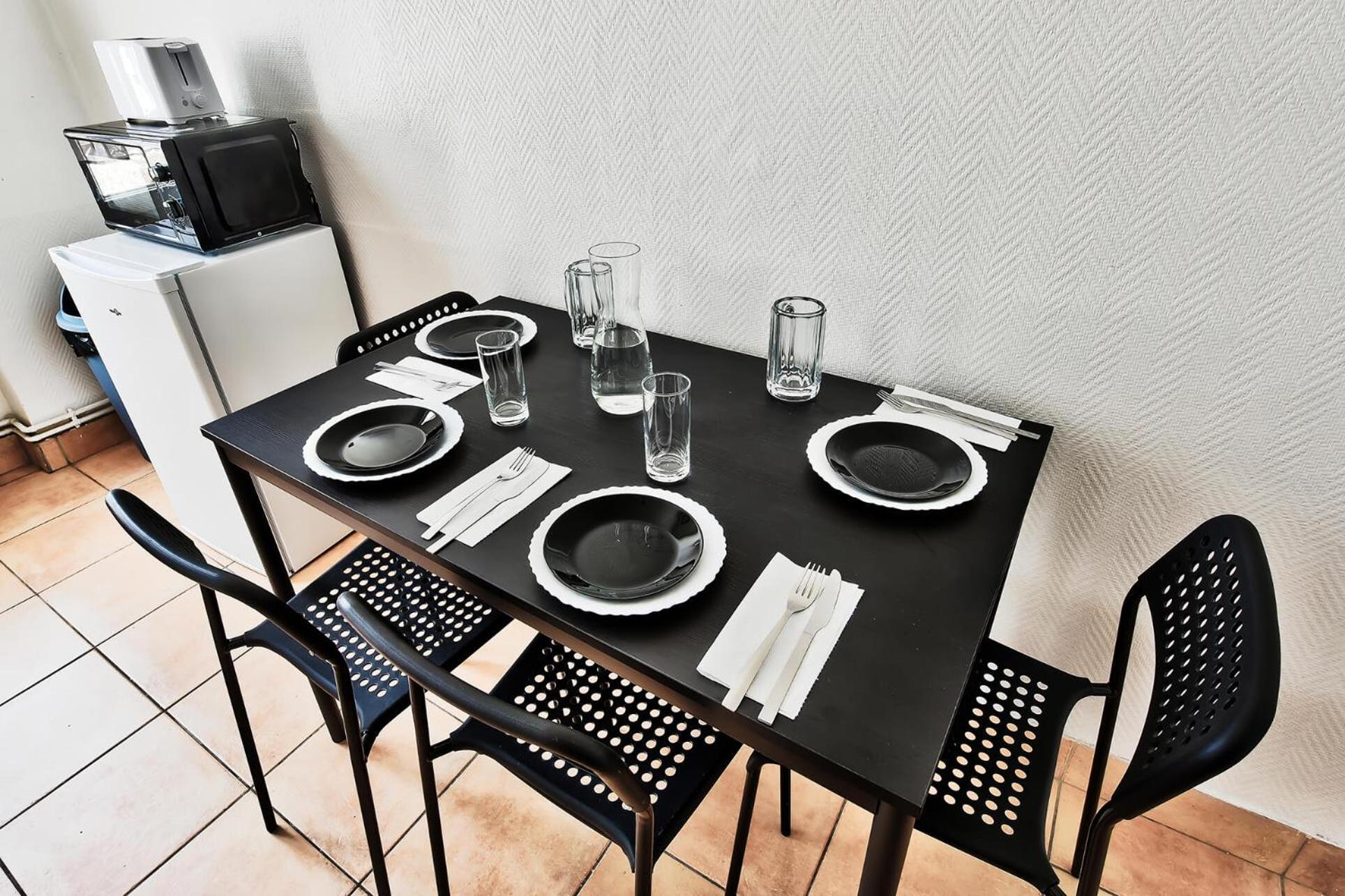 L'Oasis Urbaine - Spacieux Et Elegant Pour 5 Pers Saint-Fons Exterior photo